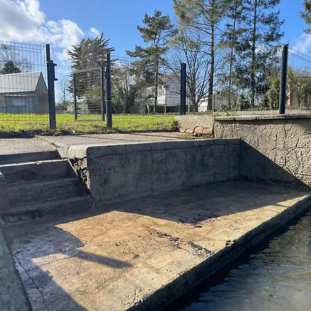 Au Petit Lavoir Trevieres